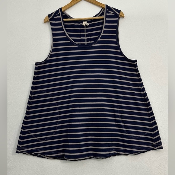 We The Free Blue and White Tank Top Striped Swing Pocket for Casual Comfort - Picture 3 of 12